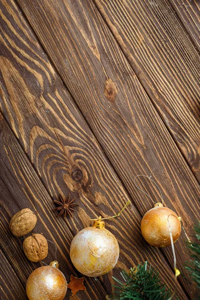 Christmas bollar inredning på gamla trä bakgrund — Stockfoto