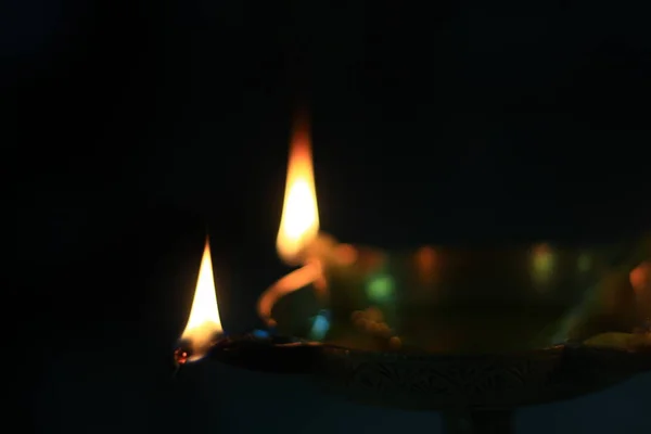 Nahaufnahme Von Messing Lampe Diya Für Die Heilige Anbetung Puja — Stockfoto