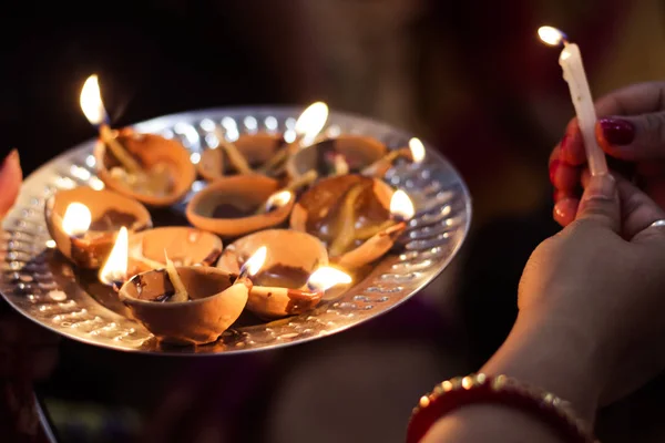 Lámpara Diya Barro Iluminación Con Velas Con Motivo Diwali Sandhi —  Fotos de Stock