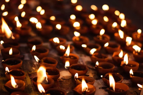 Lampada Terra Diya Illuminazione Con Candele Occasione Diwali Sandhi Pujo — Foto Stock