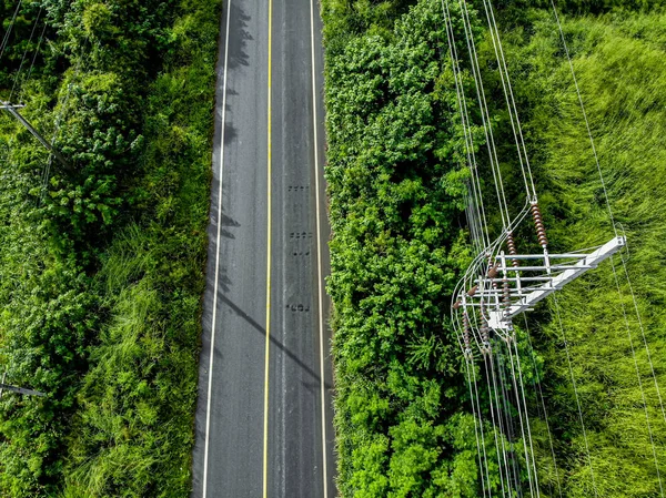 Вид з повітря, природа на шосе сільської місцевості — стокове фото