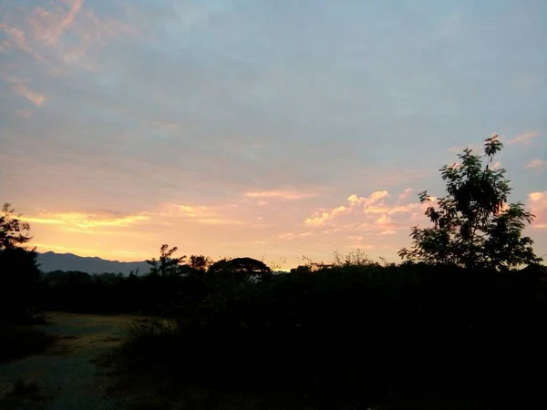 Восход Солнца Утреннем Таиланде Пхра — стоковое фото