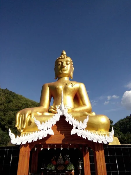 Grande Estátua Buda Wat Templo Tailândia Phrae — Fotografia de Stock