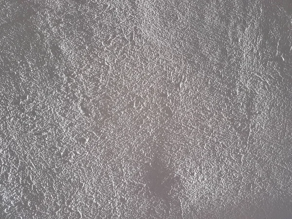 Evin duvarına ile nemli kireç boyalı beyazdır. Doku ve arka plan dekorasyon ve tasarım için. Dekorasyon iç ve binanın cephe. Kırsal geleneksel teknolojileri 