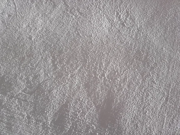 Evin duvarına ile nemli kireç boyalı beyazdır. Doku ve arka plan dekorasyon ve tasarım için. Dekorasyon iç ve binanın cephe. Kırsal geleneksel teknolojileri 