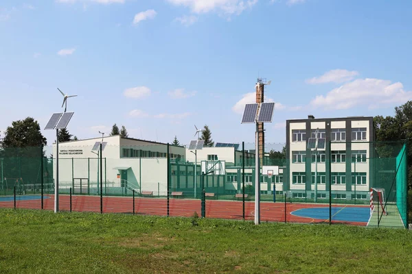 Лубно Польща 2018 Липня Відкритий Стадіон Дворі Сільської Школи Освіти — стокове фото