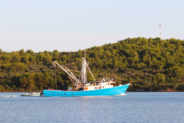 Bateau Pêche Pour Extraction Des Calmars Revient Tôt Matin Naviguant — Photo