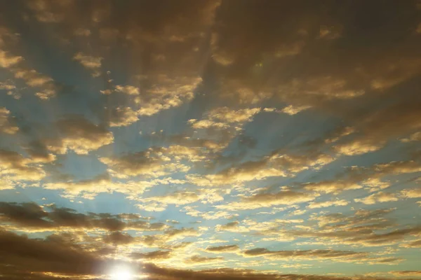 Контуры Деревни Природный Ландшафт Фоне Яркого Восхода Солнца Утреннее Романтическое — стоковое фото