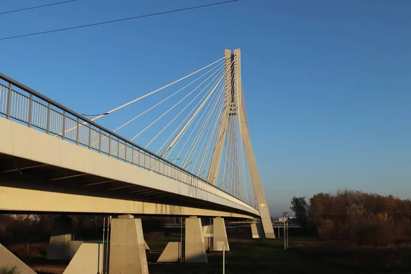 Rzeszow Polônia 2018 Ponte Rodoviária Suspensa Através Rio Wislok Estrutura — Fotografia de Stock