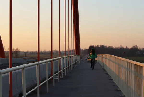 Rzeszow Polen 2018 Straßenhängebrücke Über Die Autobahn Metallkonstruktion Technologische Struktur — Stockfoto