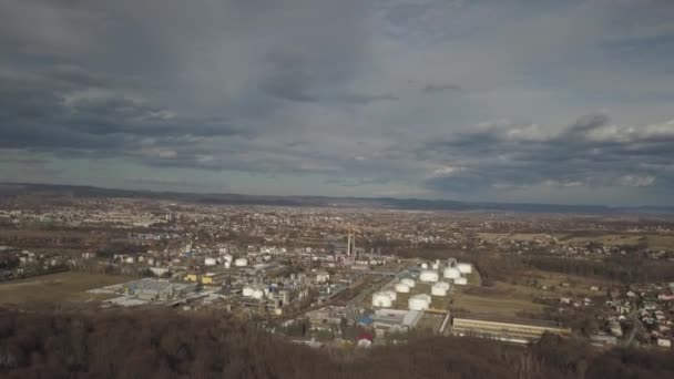 Aerial Photography Quadrocopter Refinery Sun Backdrop Thunderclouds Shooting Height Bird — Stock Video