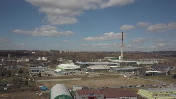 폴란드 2019 도시의 건물의 평면도 쿼드로 헬리콥터 비디오 공장에서 하루의 — 비디오