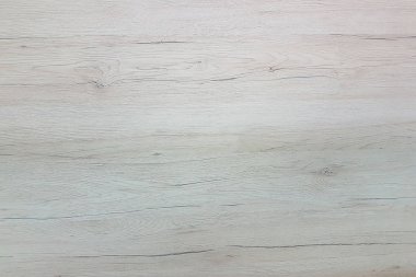 Gri tonlarda bir ağacın cilalı kesim dokusu. Biçilmiş tahtanın kesiği. Doğal yapı malzemesi. Mobilya imalatı. Dekorasyon ve binaların tasarımı. İç finis