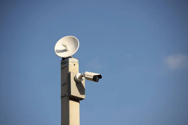Surveillance System Orange Warning Light Located Pole Open Threat Privacy — Stock Photo, Image