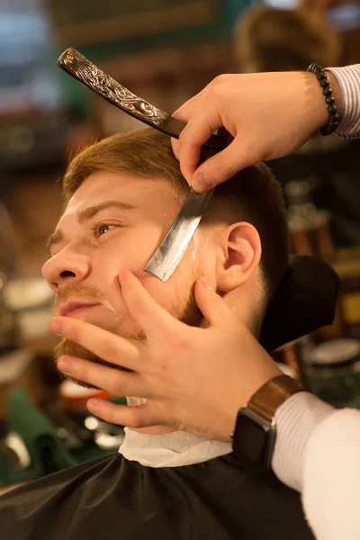 Vertical Cropped Close Young Bearded Man Getting His Beard Shaved — Stock Photo, Image