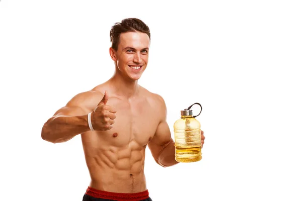 Gelukkig Knap Fitness Man Die Lacht Weergegeven Duimschroef Opwaarts Waterfles — Stockfoto