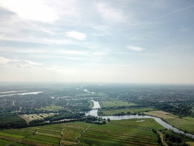 Bremen, Almanya - 1 Haziran 2019: Bremen'in havadan görünümü