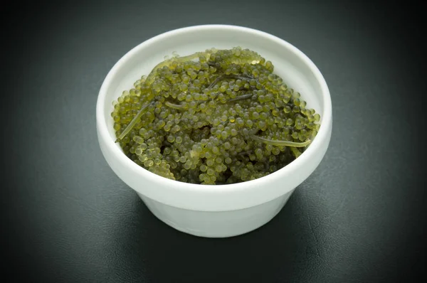 Umibudo Japon deniz yosunudur. Ayrıca deniz üzümü, yeşil havyar vesaire de denir..