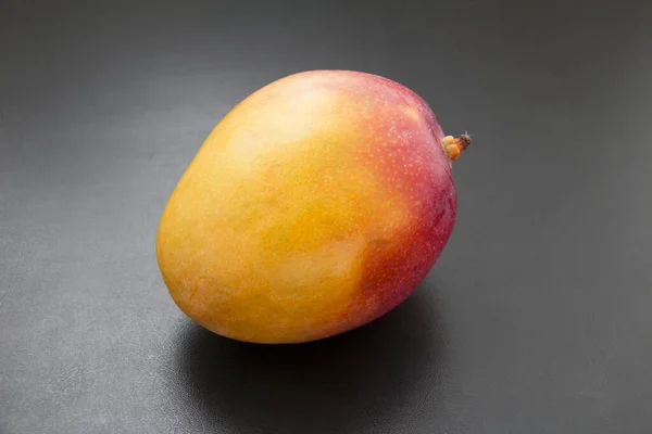 Bu bir mango resmi..