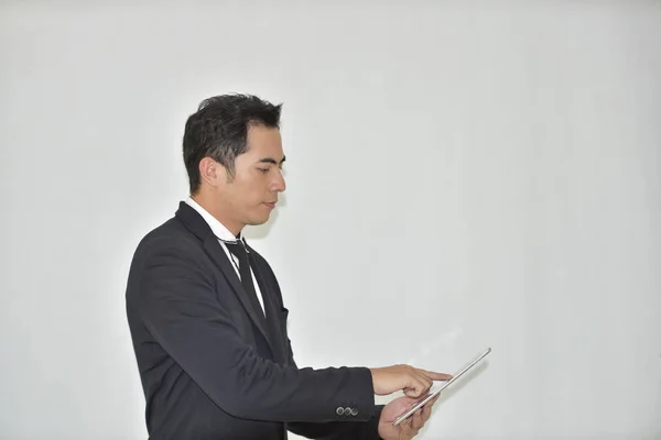 Asiatico Uomo Affari Utilizzando Tablet — Foto Stock
