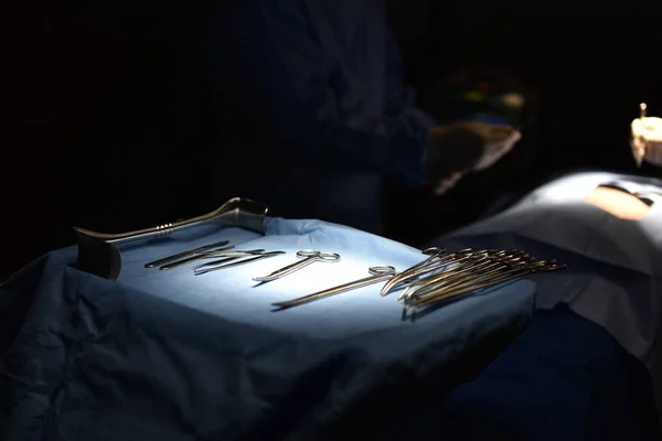 Командний Хірург Роботі Операційній Хірургічне Світло Операційній Підготовка Початку Хірургічної — стокове фото