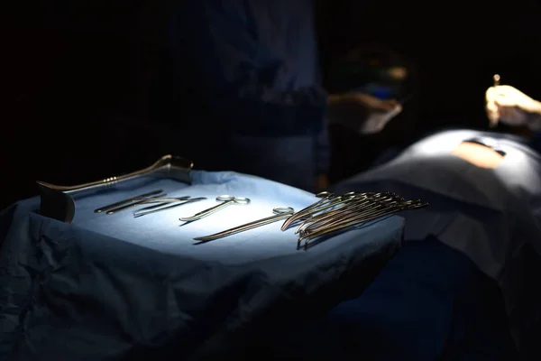 Medisch Team Uitvoeren Van Chirurgische Ingreep Moderne Operatiekamer Apparatuur Medische — Stockfoto