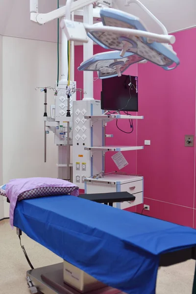 Operationslicht Operationssaal Vorbereitung Auf Den Beginn Der Chirurgischen Operation Mit — Stockfoto