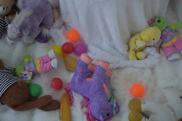 Mainan Anak Anak Berwarna Warni Tempat Tidur — Stok Foto