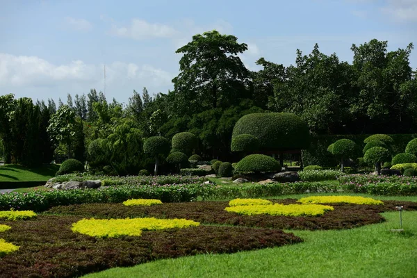 Jardin Formel Printemps Beau Jardin Fleurs Colorées Paysager Jardin Formel — Photo