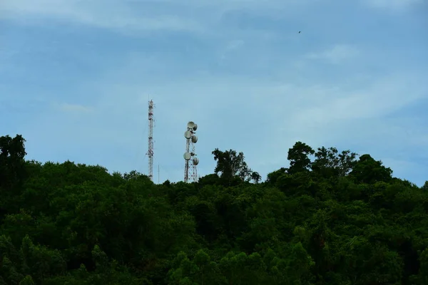 Cep Telefonu Atenna Uydu Higth Kulesi Yukarıda Telefon Kulesi Mavi — Stok fotoğraf
