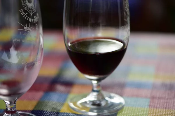 Wine Glasses Table Close — Stock Photo, Image