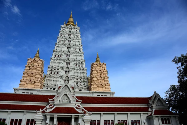 Motif Thaïlandais Avec Décoration Couleur Dorée Beau Temple Avec Ciel — Photo