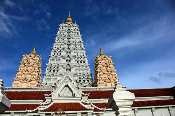 Thai Muster Mit Goldener Dekoration Ein Schöner Tempel Mit Klarem — Stockfoto