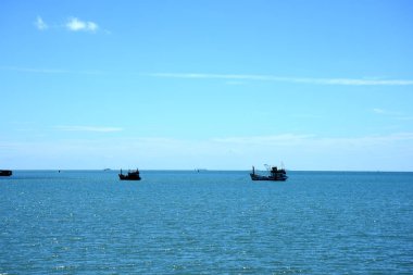 deniz limanında tekneler 