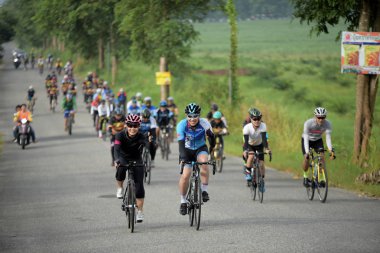 Amatör Bisiklet sporcular yapmak en iyi şekilde bisiklet yarışı sadaka gezi çabalarını 