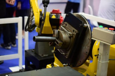 Yeni makine üreticileri ve ithalatçıları ağır sanayi için. Kabine katılın. Bangkok, Tayland, endüstriyel makine gösteri Haziran 20-24, 2018.