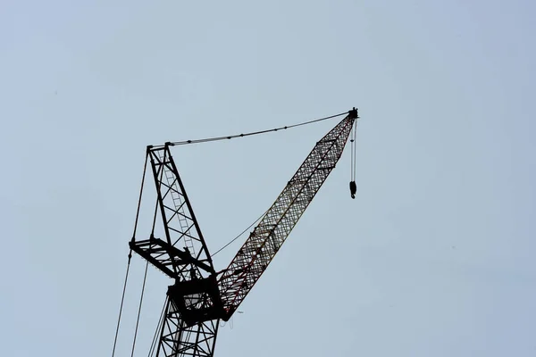 Grue Industrielle Sur Fond Ciel — Photo