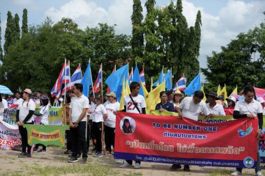 Pluak Daeng farklı gruplardan amatör sporcular etkinliğe katılan. Sağlığı geliştirme ve Pluakdaeng bölgesinde, 24 Haziran 2018: Rayong, Tayland insanlar uyuşturucu direnmeye.