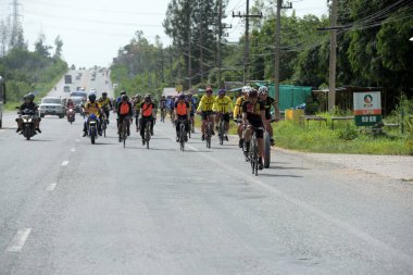 Pluak Daeng farklı gruplardan amatör sporcular etkinliğe katılan. Sağlığı geliştirme ve Pluakdaeng bölgesinde, 24 Haziran 2018: Rayong, Tayland insanlar uyuşturucu direnmeye.