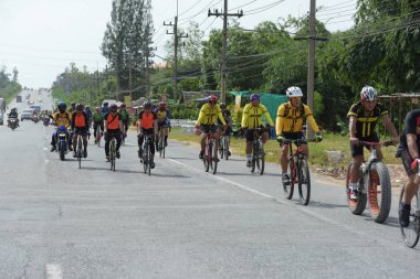 Pluak Daeng farklı gruplardan amatör sporcular etkinliğe katılan. Sağlığı geliştirme ve Pluakdaeng bölgesinde, 24 Haziran 2018: Rayong, Tayland insanlar uyuşturucu direnmeye.