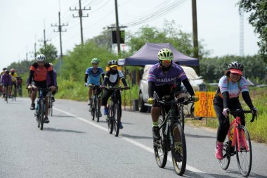 Pluak Daeng farklı gruplardan amatör sporcular etkinliğe katılan. Sağlığı geliştirme ve Pluakdaeng bölgesinde, 24 Haziran 2018: Rayong, Tayland insanlar uyuşturucu direnmeye.
