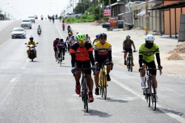 Pluak Daeng farklı gruplardan amatör sporcular etkinliğe katılan. Sağlığı geliştirme ve Pluakdaeng bölgesinde, 24 Haziran 2018: Rayong, Tayland insanlar uyuşturucu direnmeye.