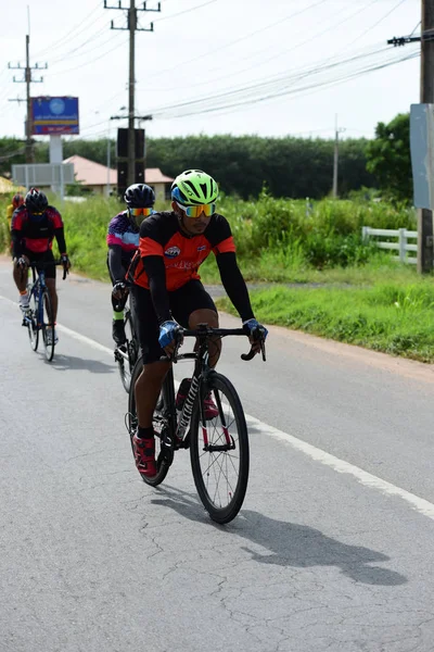Pluak Daeng farklı gruplardan amatör sporcular etkinliğe katılan. Sağlığı geliştirme ve Pluakdaeng bölgesinde, 24 Haziran 2018: Rayong, Tayland insanlar uyuşturucu direnmeye.