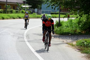 Pluak Daeng farklı gruplardan amatör sporcular etkinliğe katılan. Sağlığı geliştirme ve Pluakdaeng bölgesinde, 24 Haziran 2018: Rayong, Tayland insanlar uyuşturucu direnmeye.