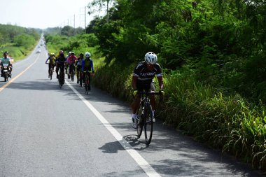Pluak Daeng farklı gruplardan amatör sporcular etkinliğe katılan. Sağlığı geliştirme ve Pluakdaeng bölgesinde, 24 Haziran 2018: Rayong, Tayland insanlar uyuşturucu direnmeye.