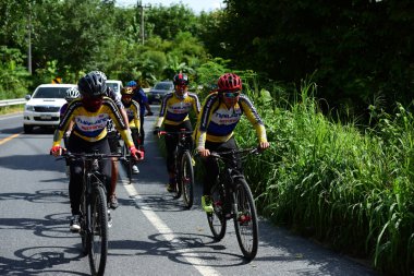 Pluak Daeng farklı gruplardan amatör sporcular etkinliğe katılan. Sağlığı geliştirme ve Pluakdaeng bölgesinde, 24 Haziran 2018: Rayong, Tayland insanlar uyuşturucu direnmeye.