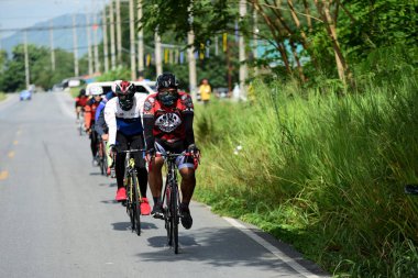 Pluak Daeng farklı gruplardan amatör sporcular etkinliğe katılan. Sağlığı geliştirme ve Pluakdaeng bölgesinde, 24 Haziran 2018: Rayong, Tayland insanlar uyuşturucu direnmeye.