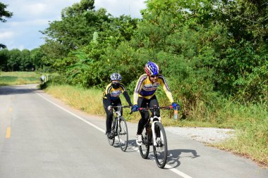 Pluak Daeng farklı gruplardan amatör sporcular etkinliğe katılan. Sağlığı geliştirme ve Pluakdaeng bölgesinde, 24 Haziran 2018: Rayong, Tayland insanlar uyuşturucu direnmeye.