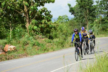 Pluak Daeng farklı gruplardan amatör sporcular etkinliğe katılan. Sağlığı geliştirme ve Pluakdaeng bölgesinde, 24 Haziran 2018: Rayong, Tayland insanlar uyuşturucu direnmeye.
