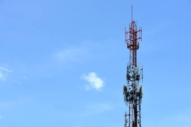 Telekomünikasyon, kule, anten, gökyüzü, iletişim, mavi, beyaz, parlak kablosuz telekomünikasyon, arka plan, teknoloji, sanayi, telefon, cep, telefon, ekipman, kuleleri, bağlantı, radyo, ağ, İstasyonu, uydu, alıcı, cellula